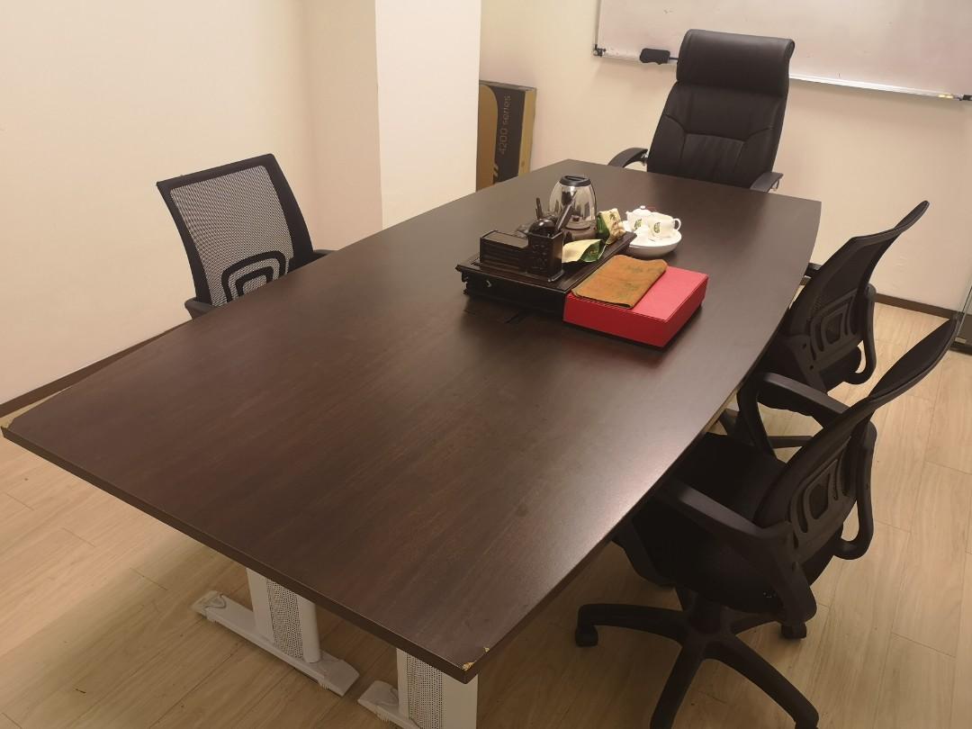 Office tables and shop chairs for sale