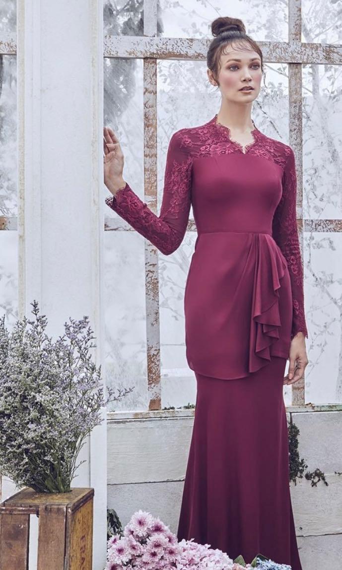 Rent Alia Bastamam Raya Collection 2019 Women S Fashion Clothes Dresses On Carousell X naelofar collection for the raya 2021 season. rent alia bastamam raya collection 2019