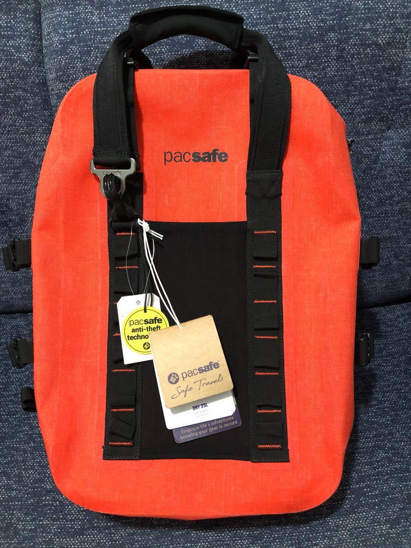 pacsafe dry 25