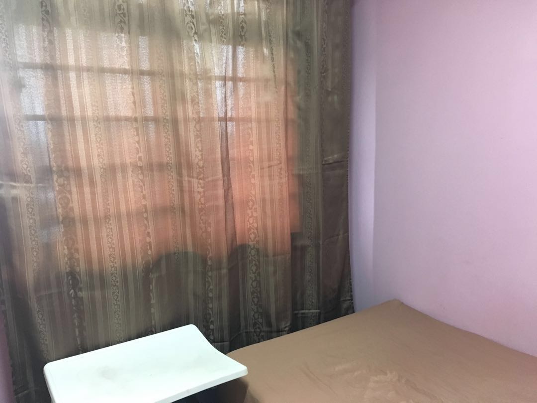 (Category: ) located in . Submitted by icynn (Listing ID 227841855, Image 1). Description: .