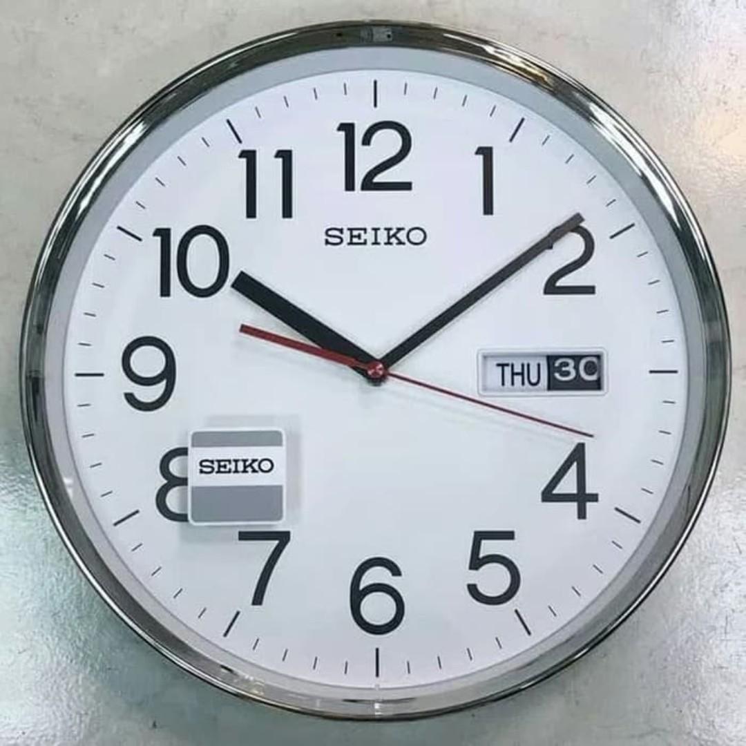 Seiko QXF104SN Analog Wall Clock QXF104S QXF104 DAY DATE, Furniture & Home  Living, Home Decor, Clocks on Carousell