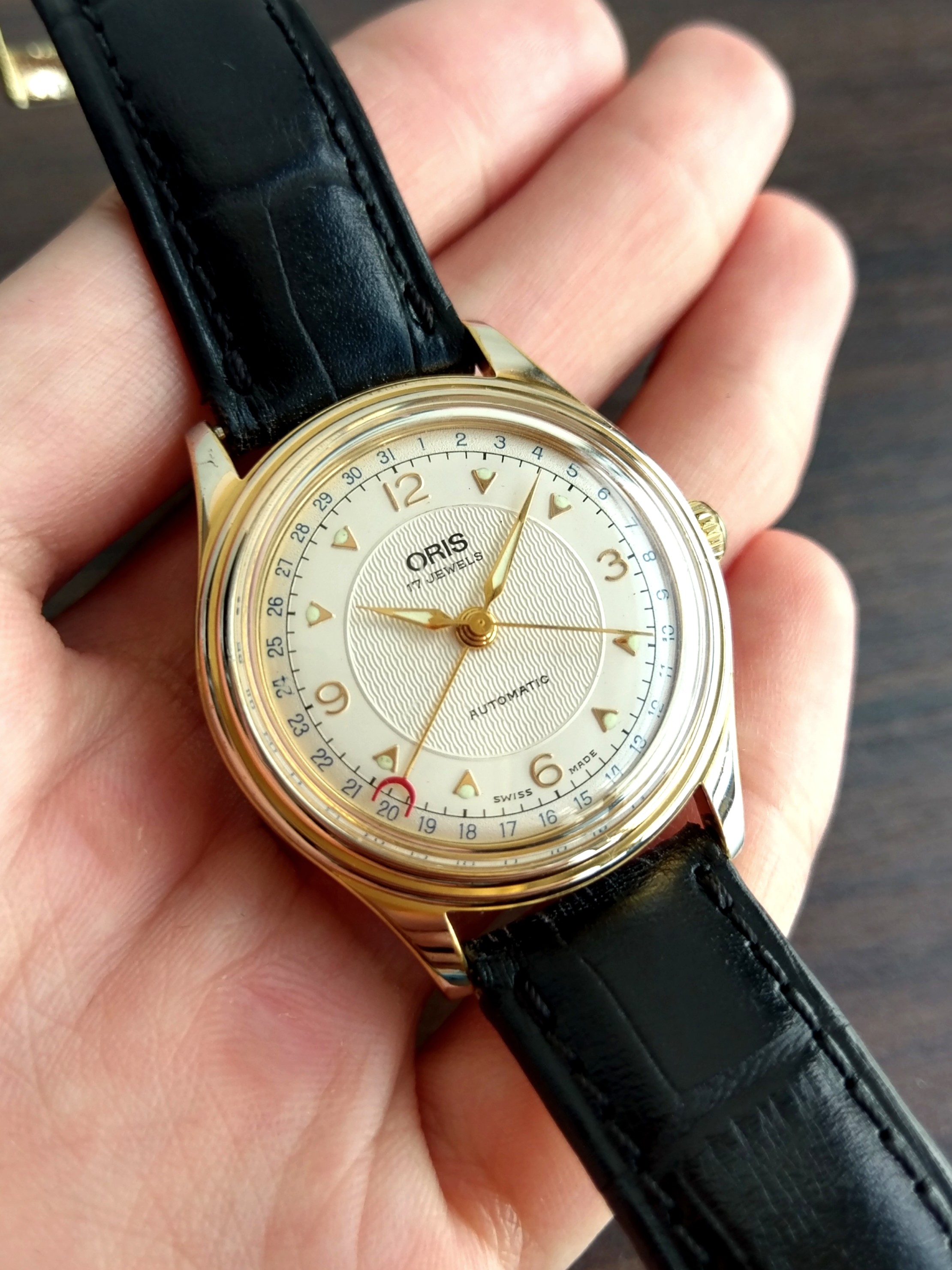 Oris pointer date vintage deals