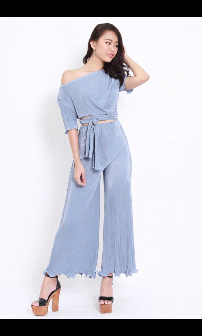 ruffle detail top and pleated trouser set