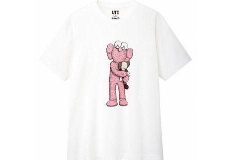 Kaws X Uniqlo Looking to buy XXL size, not selling
