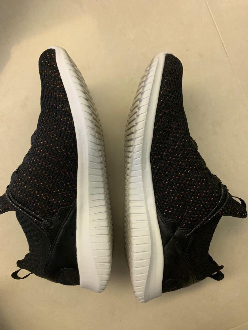 skechers 38