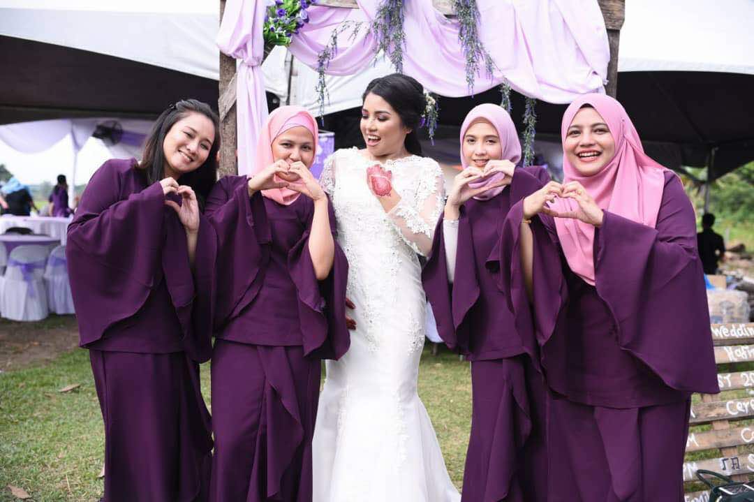 baju bridesmaid purple