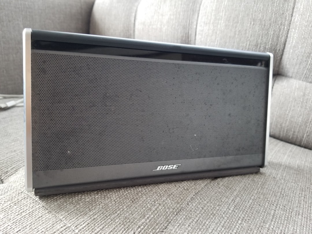 Bose SoundLink Bluetooth Wireless Speaker - Nylon (Old Version)