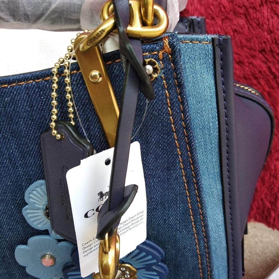 Coach dreamer on sale with tea rose