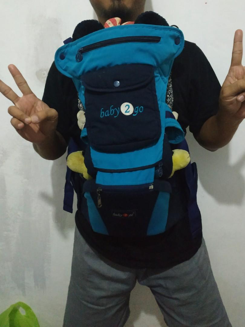 gendongan bayi baby carrier baby 2 go baby scots hipseat