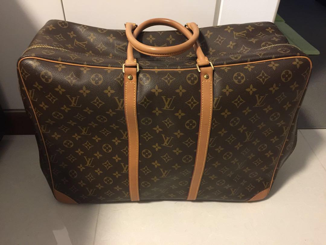 louis vuitton soft bag