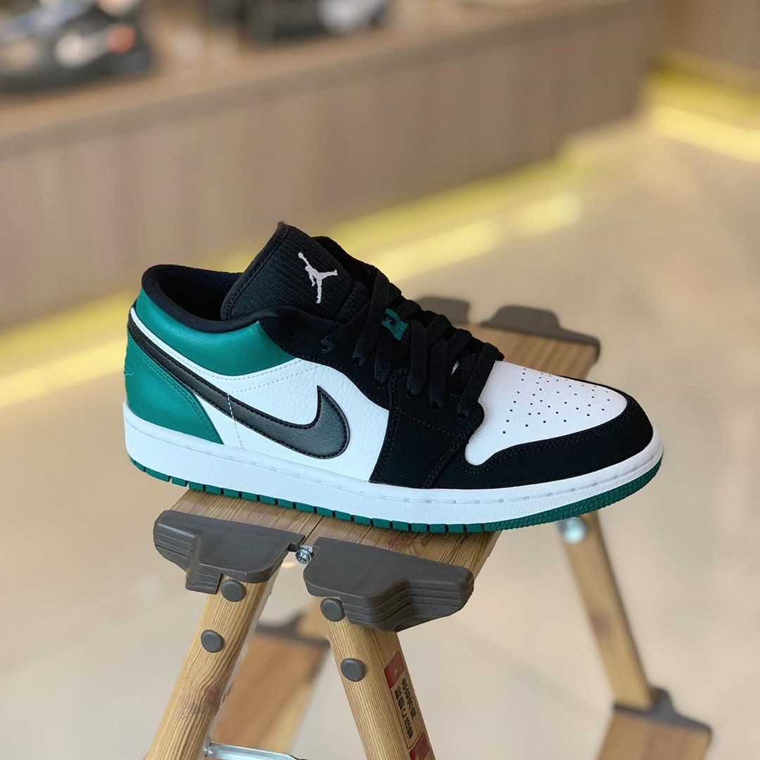 air jordan 1 low mystic green
