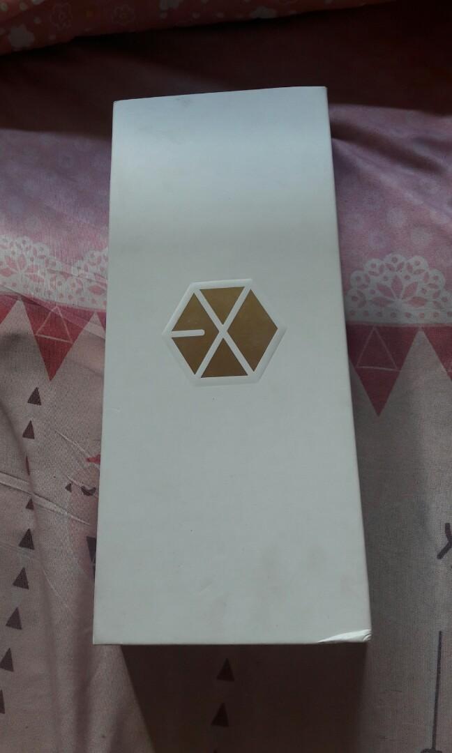 Official Exo Lightstick ver 2 (Category: K-Wave Merchandise) located in San Fernando. Submitted by dinochen921 (Listing ID 232936858, Image 1). Description: Official Exo Lightstick ver 2 -Can be connected with the app -in good condition -No D.O sticker Pm for more details Meet ups around UST or Pampanga.