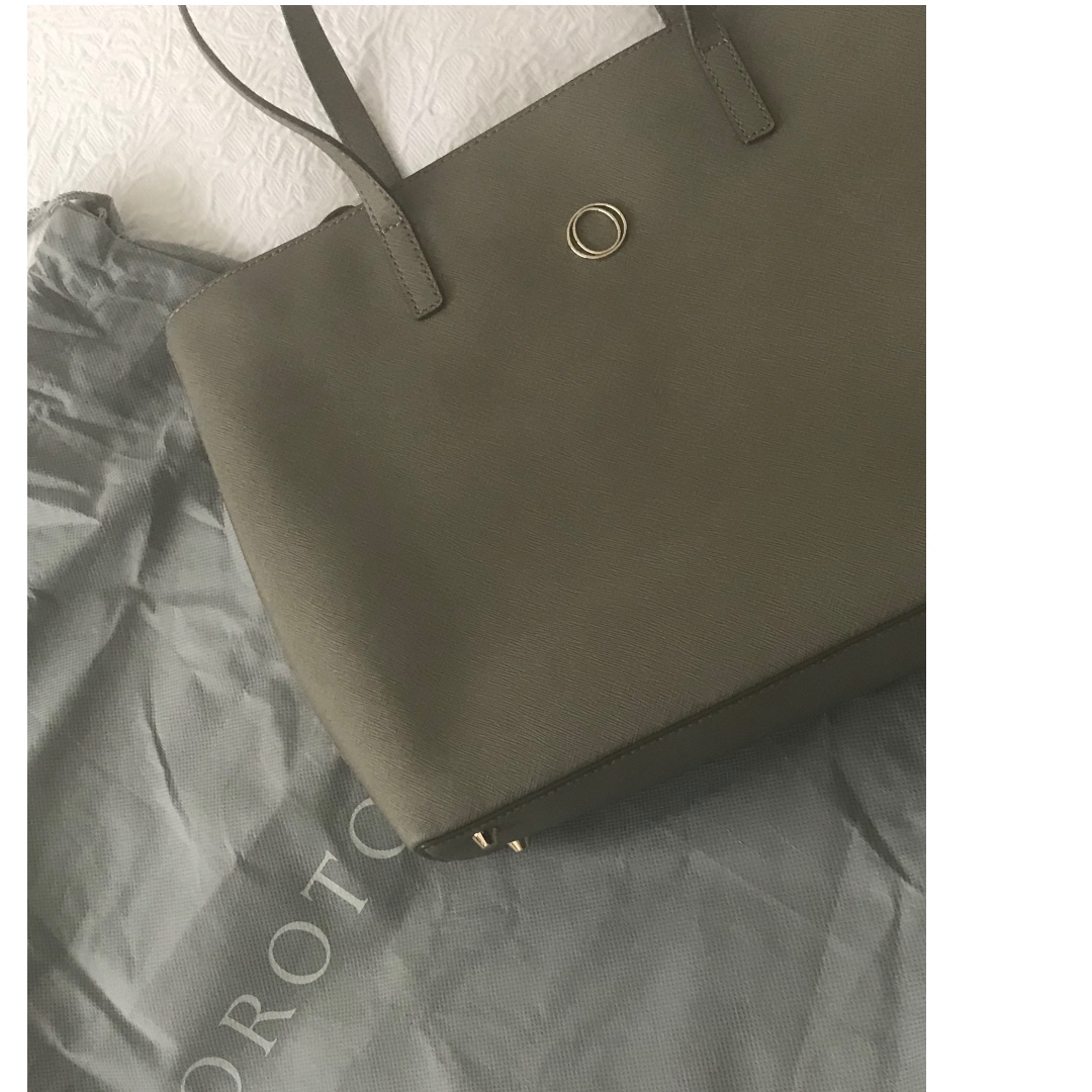 Oroton metier tote new arrivals