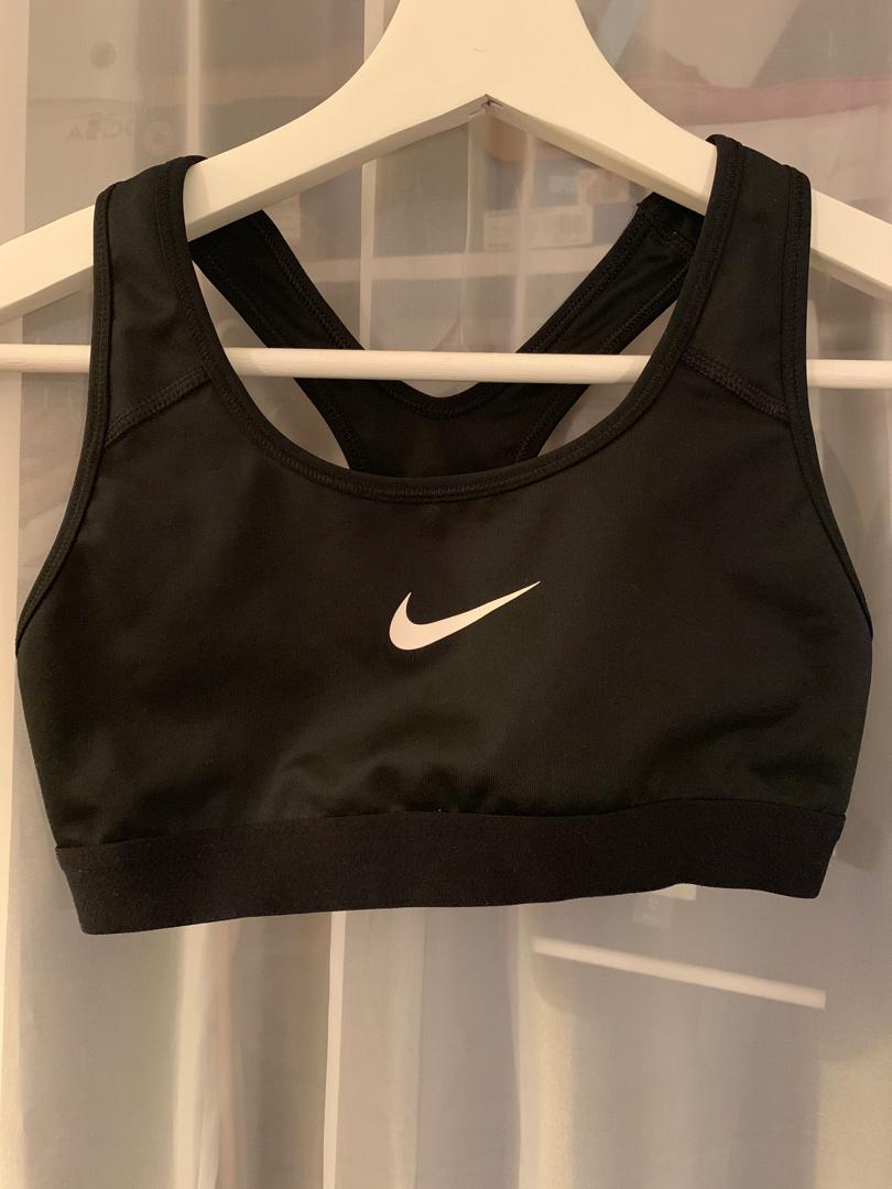XS Nike Sports Bra (too small for me), Women's Fashion, Clothes on Carousell