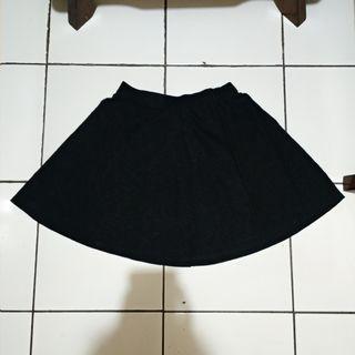 Black Skirt
