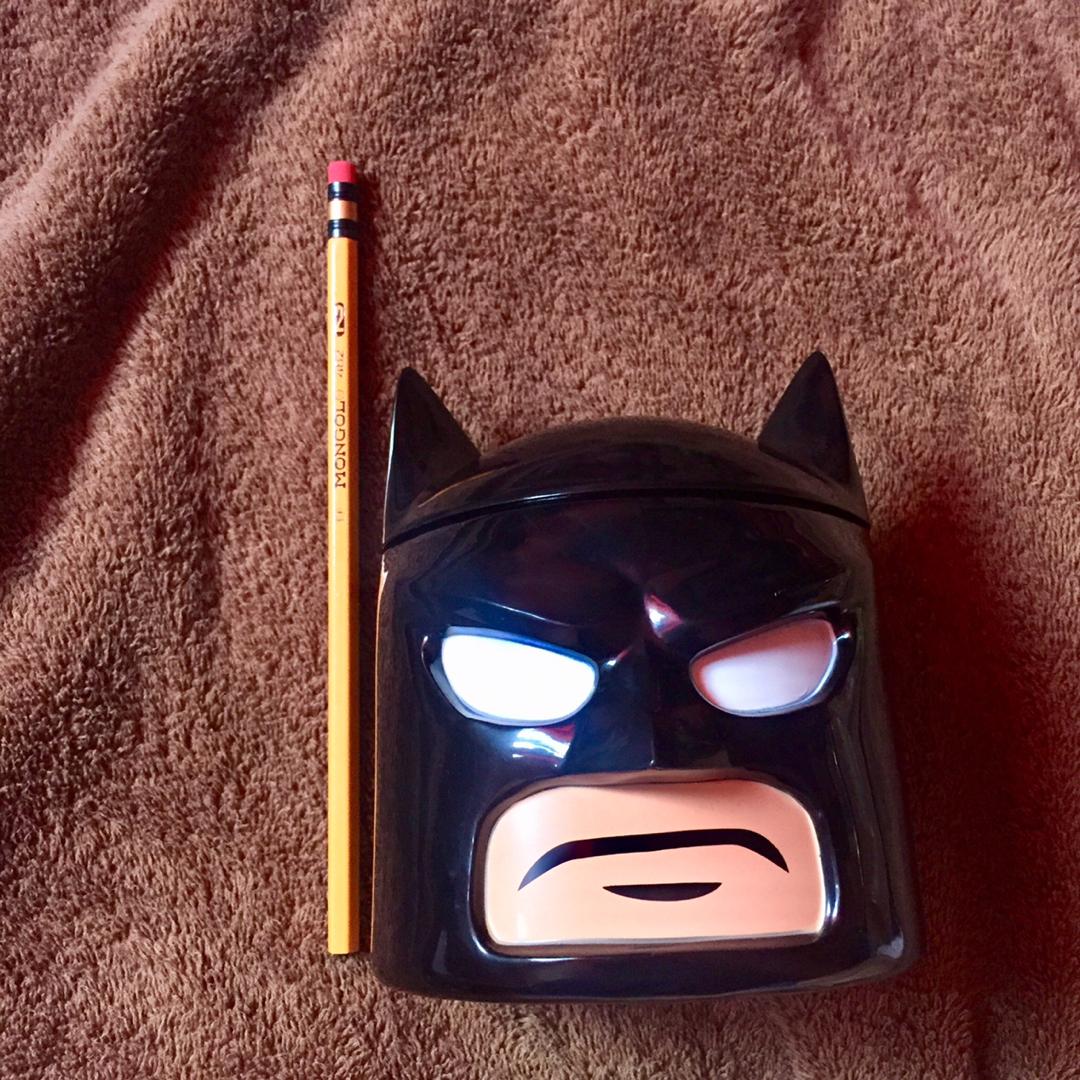 Batman Food Container 10.5 oz Screw Top (Category: Food Organization & Storage) located in Caloocan City. Submitted by smiley_miles (Listing ID 232971390, Image 2). Description: .