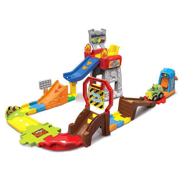 Toot toot monster truck top