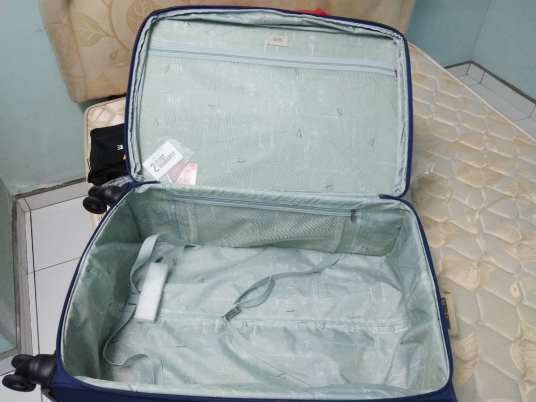 Camel Active 28 inch luggage