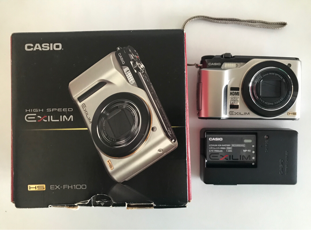 CASIO デジタルカメラ EXILIM FH100 シルバー EX-FH100SR - 3