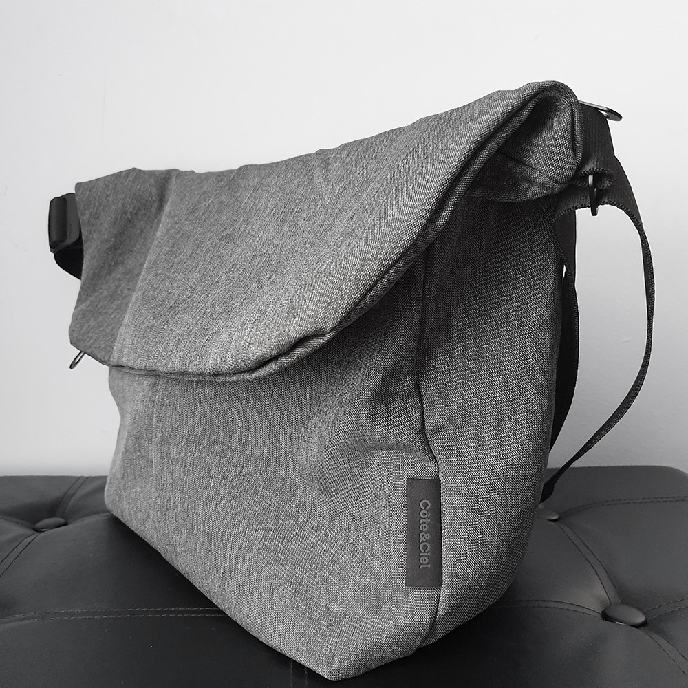 Cote & ciel clearance messenger bag