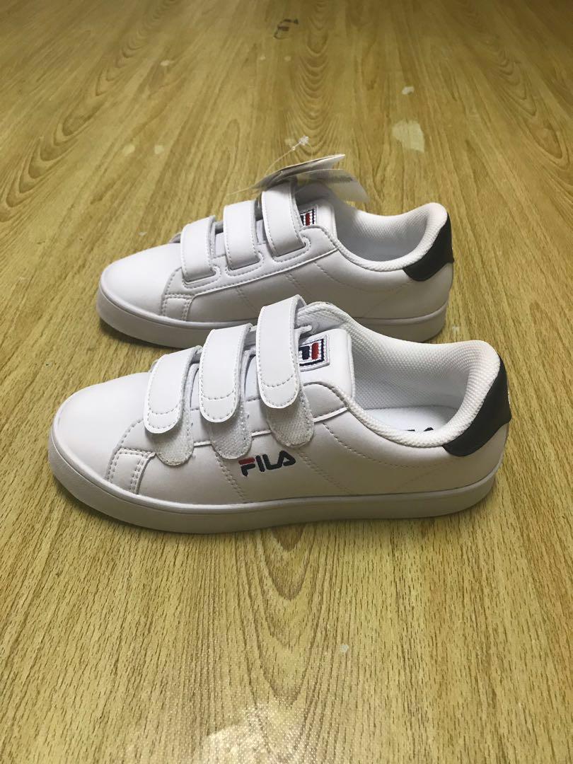 Fila Velcro sneakers Women s Fashion Footwear Sneakers on Carousell