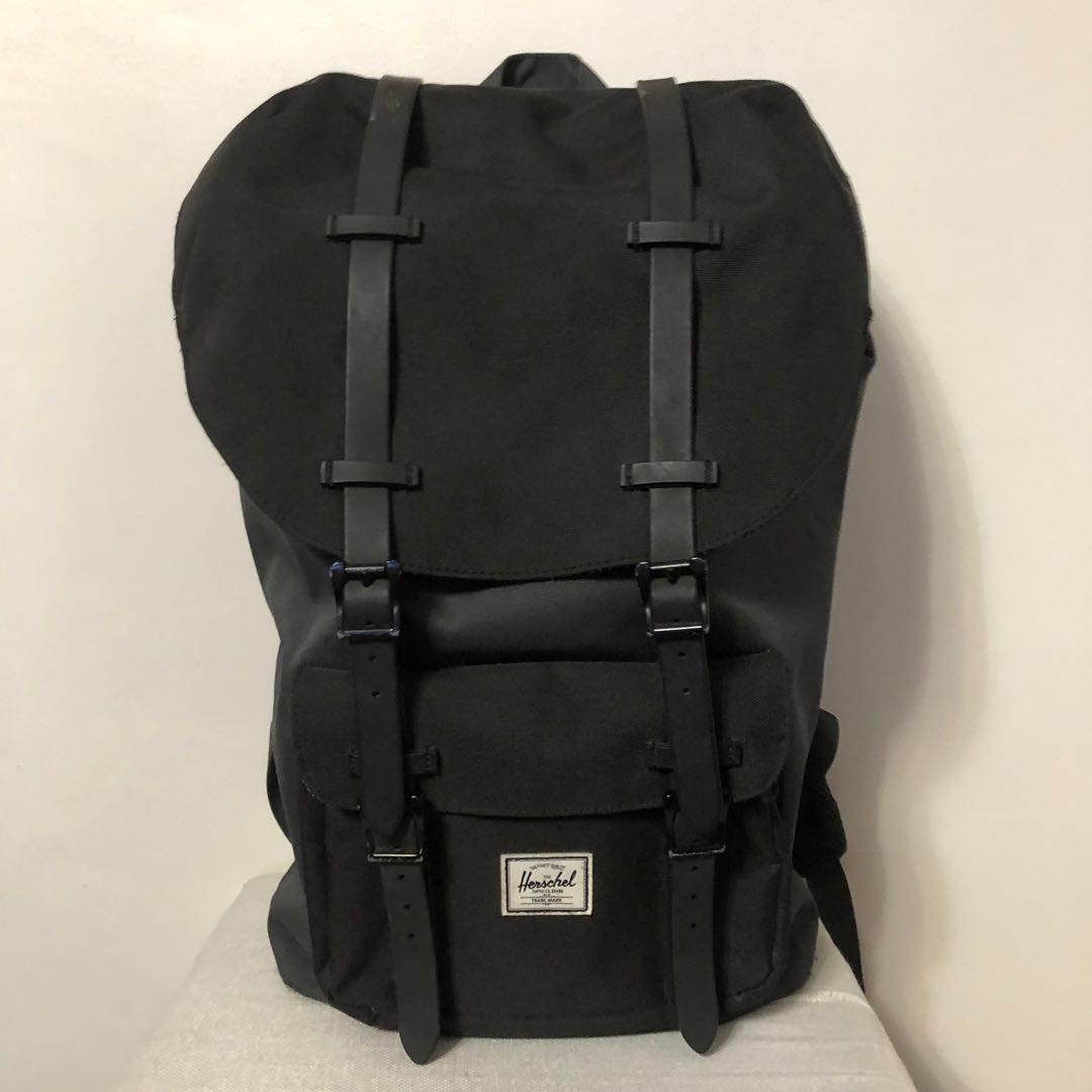 Herschel little america deals dark shadow