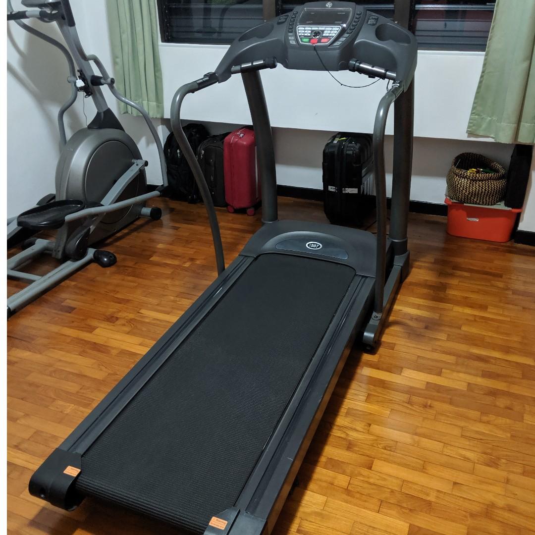 Horizon elite 507 folding treadmill hotsell