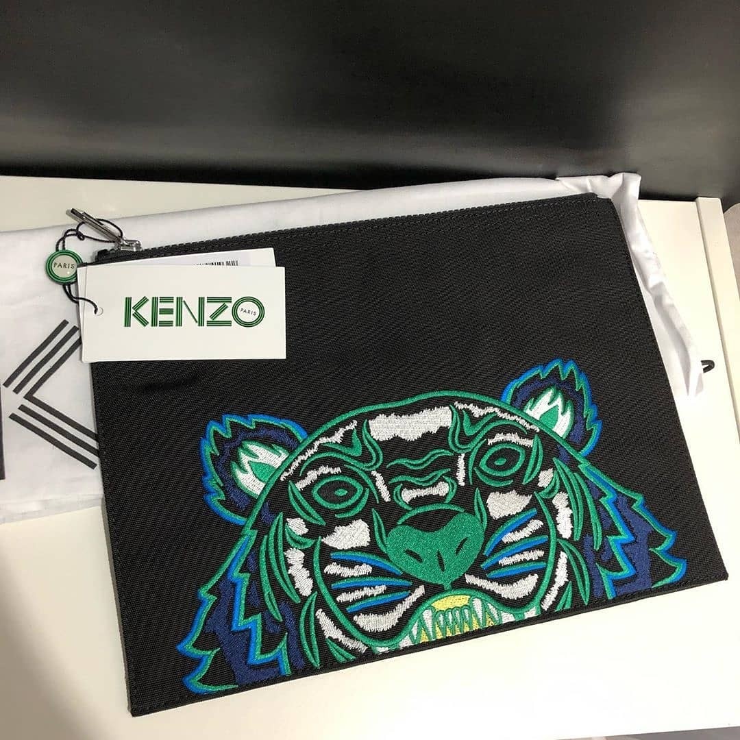 Kenzo Tiger Clutch sz 30x22 Black unisex bisa utk cowo cewe kenzoclutch kenzotigerclutch