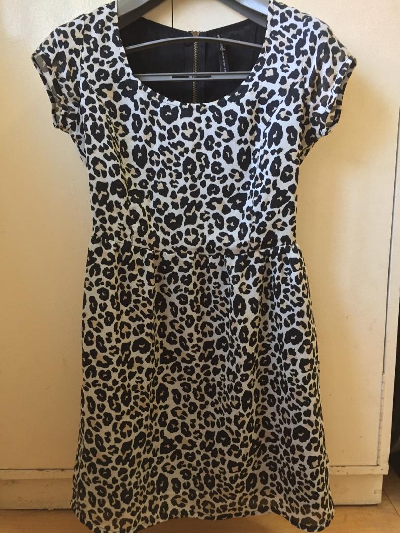 stradivarius leopard dress