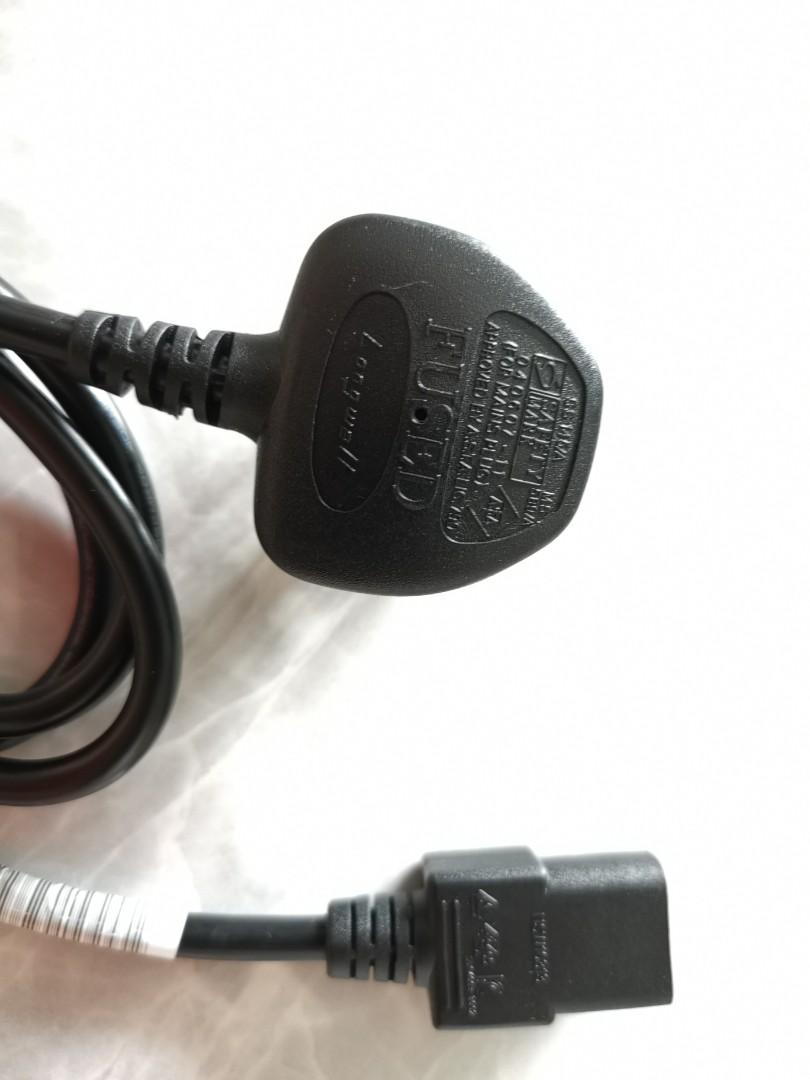 Longwell CPU / Printer Cable (Category: Networking) located in Singapore. Submitted by eugenec123 (Listing ID 233035290, Image 1). Description: Computer CPU/Printer Cable by Longwell Brand New Multiple Pieces Available $5 per piece if more than 2 pieces #Cable #3PinHead #CPU #Printer #SpareCable #Longwell.