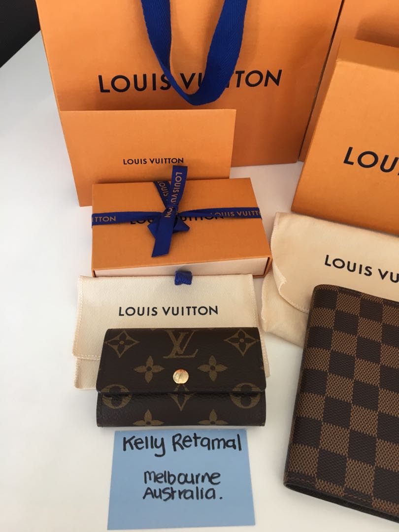 louis vuitton key holder date code