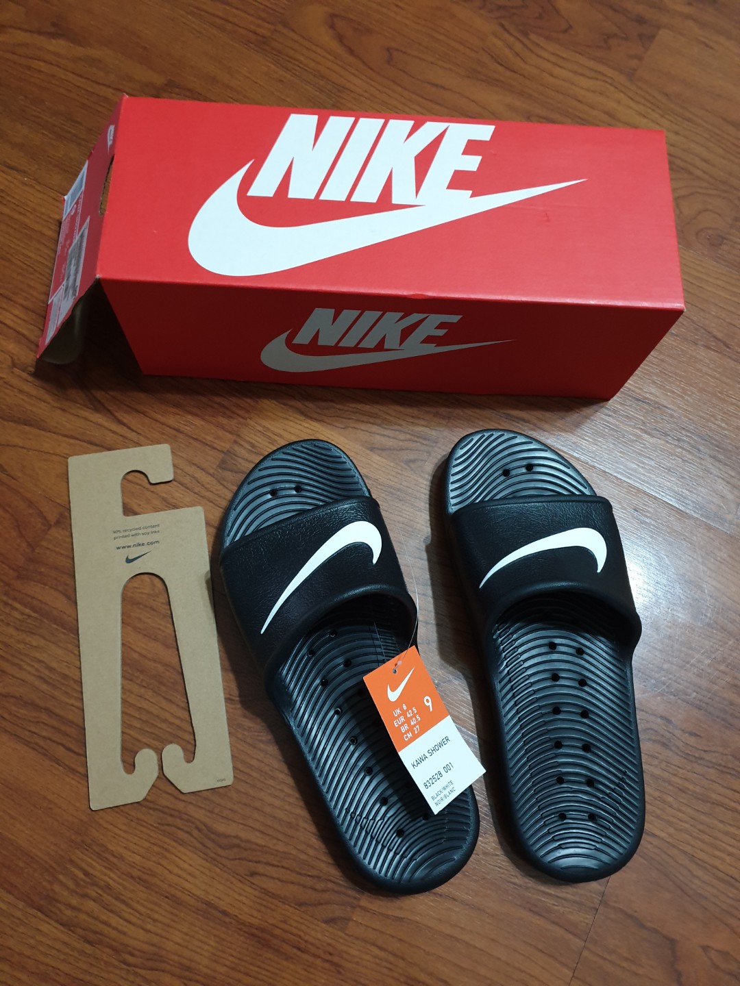 nike slippers size 9