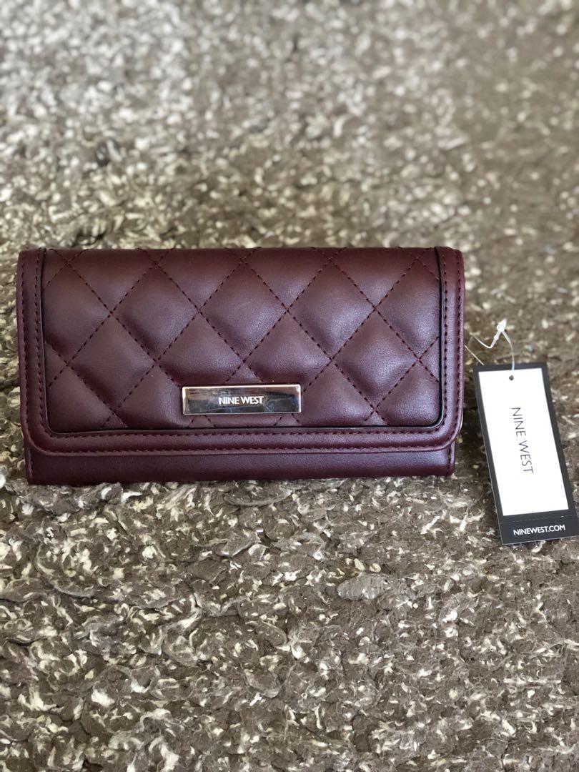 nine west ladies wallets