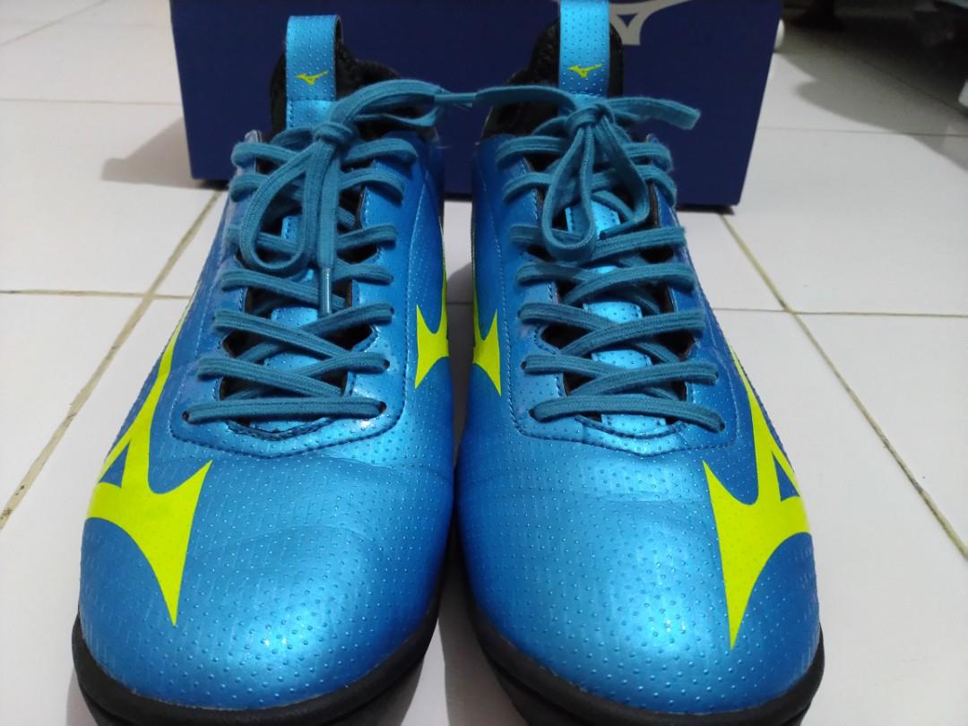 Sepatu Futsal Mizuno Basara Sala Pro In Blujay Yellow Q1ga193145 Original Size Eu 43 Olah Raga Perlengkapan Olahraga Lainnya Di Carousell