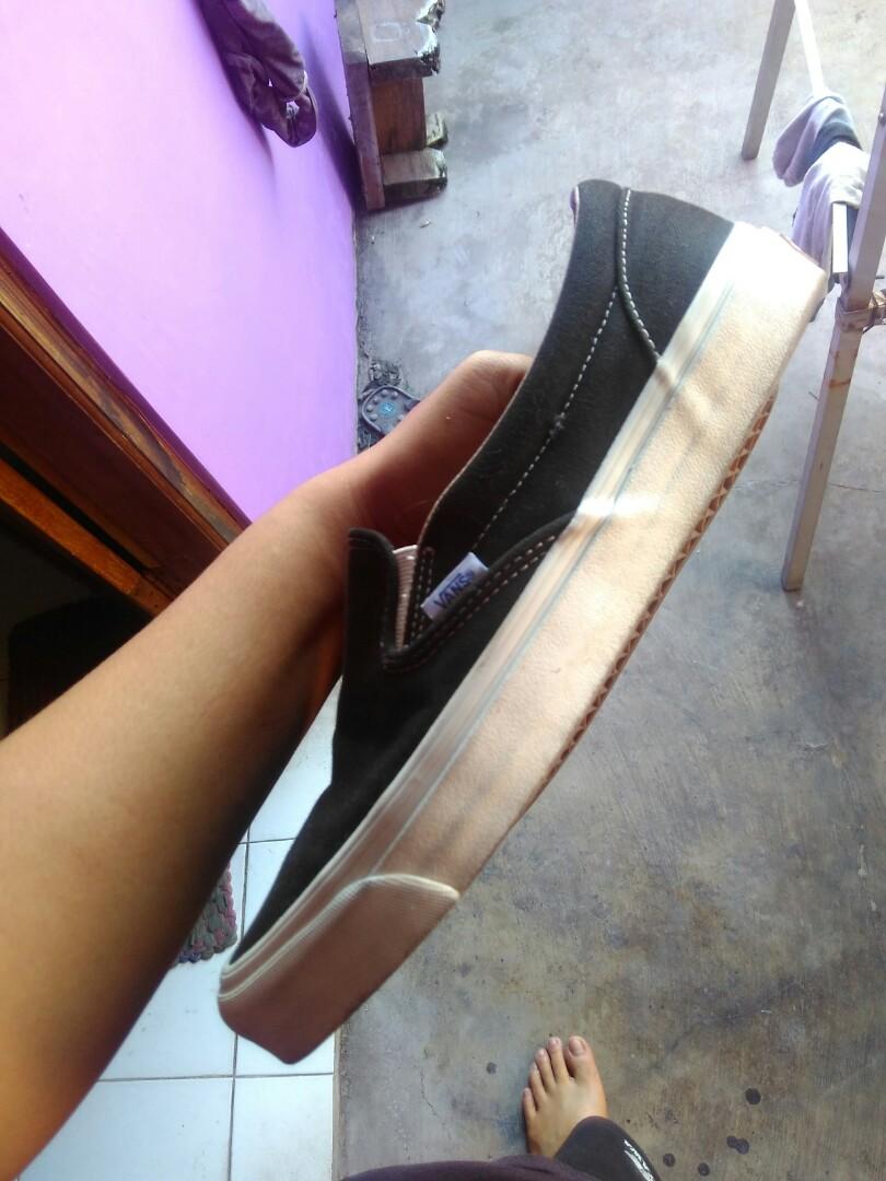 vans slip on og on feet