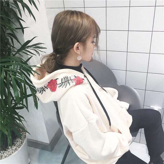 WTS White rose embroidered hoodie Women s Fashion Tops Other Tops on Carousell