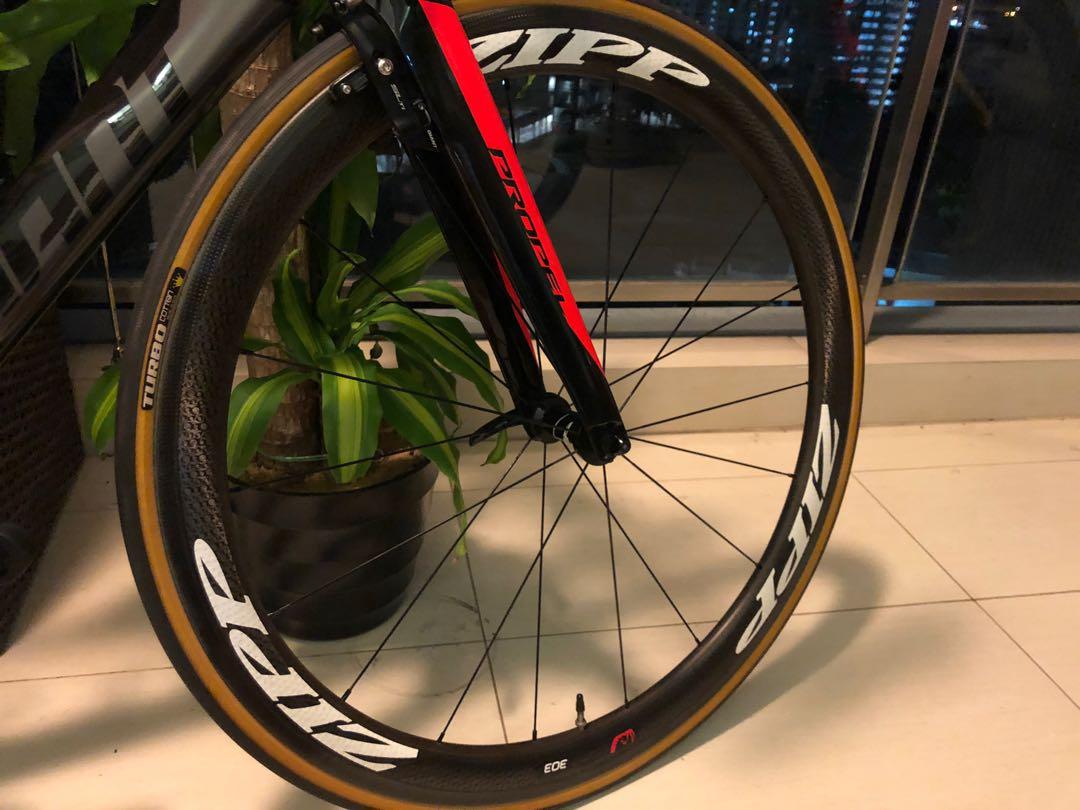 zipp 303 firecrest hub