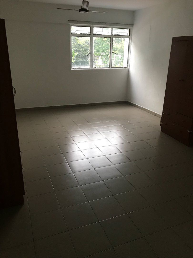 (Category: ) located in . Submitted by autobear.974 (Listing ID 232917864, Image 1). Description: .