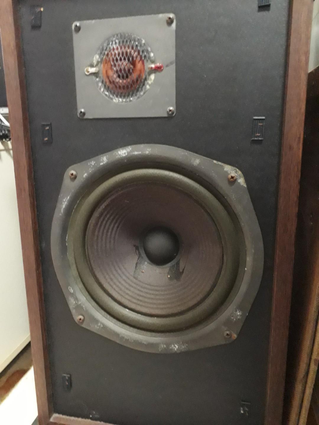Advent one cheap speakers