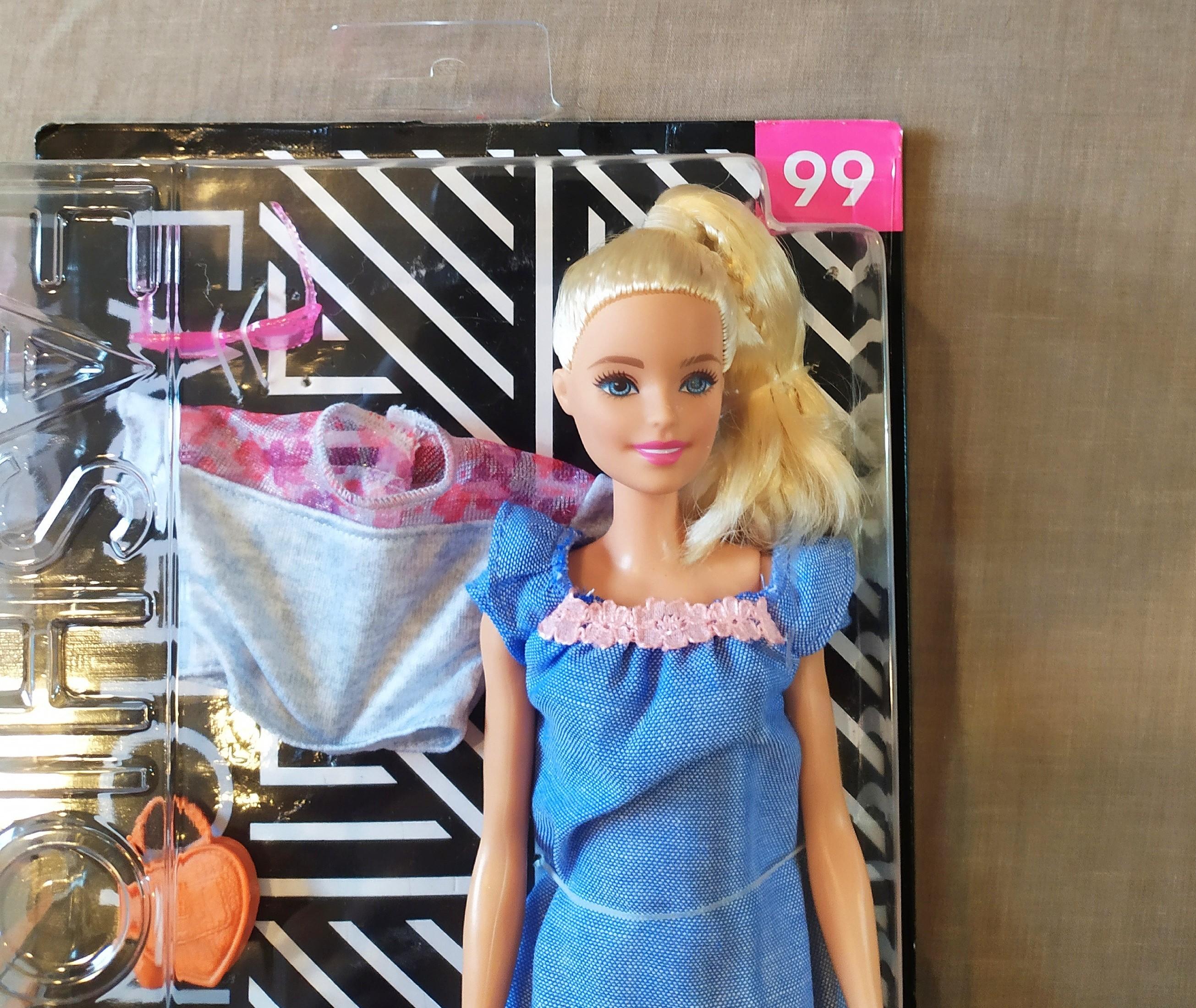 Barbie fashionista 99 discount