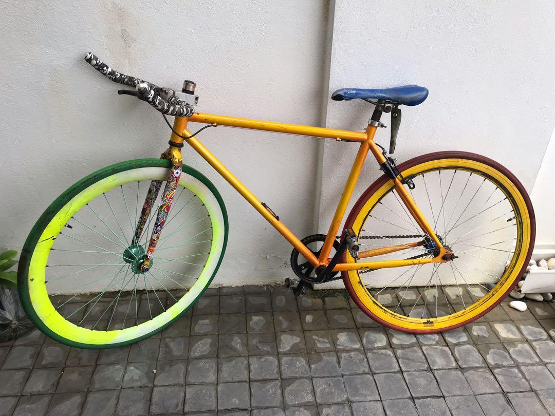 basikal fixie rm200