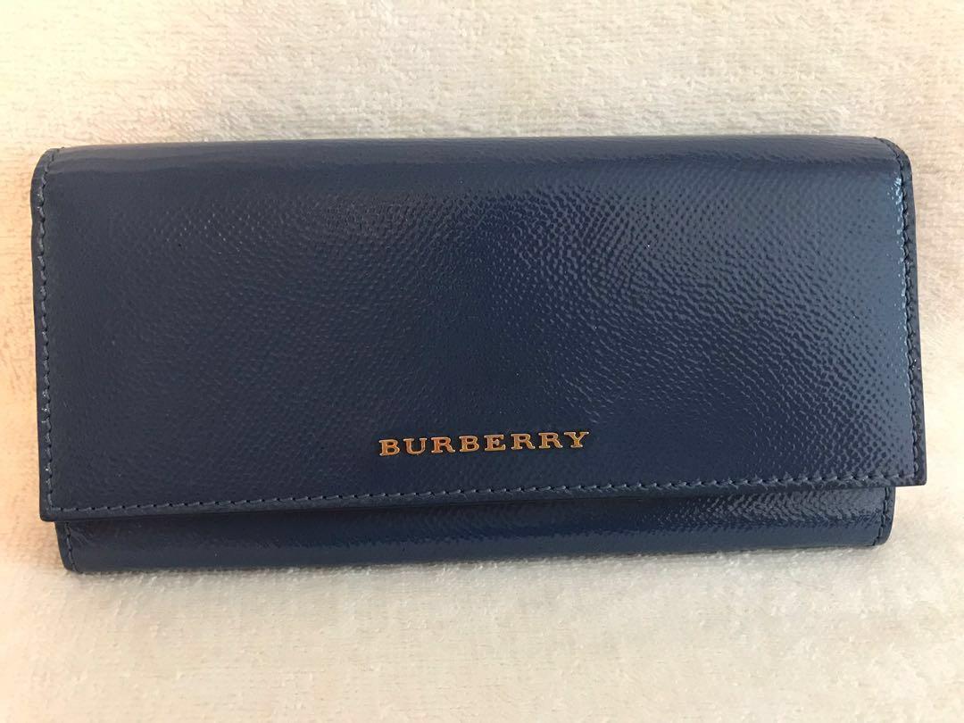 Burberry patent leather wallet, Luxury 