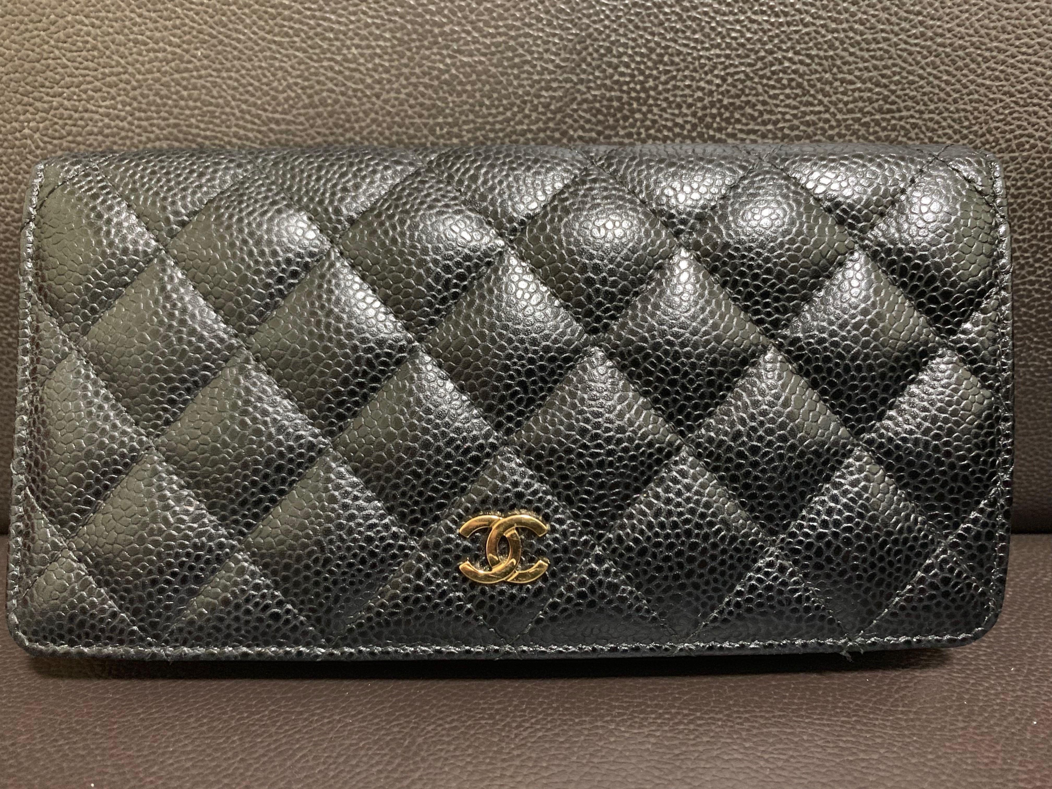 Chanel AP0231 Classic Small FLAP Wallet Lambskin Black Gold in 2023