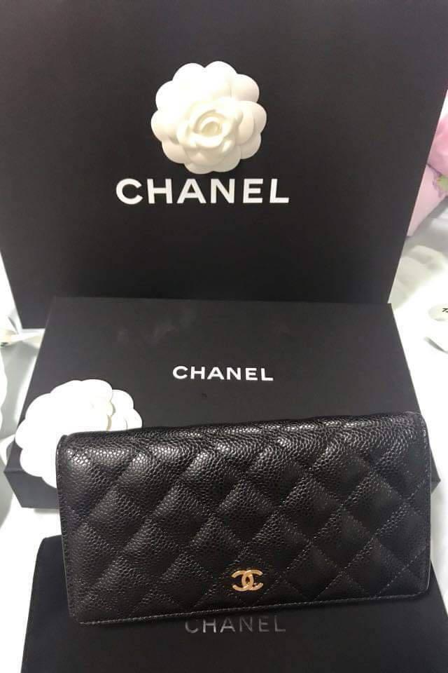 Chanel Classic Long Flap Wallet, Lambskin & Gold-Tone Metal, Women's Fashion,  Bags & Wallets, Wallets & Card Holders on Carousell
