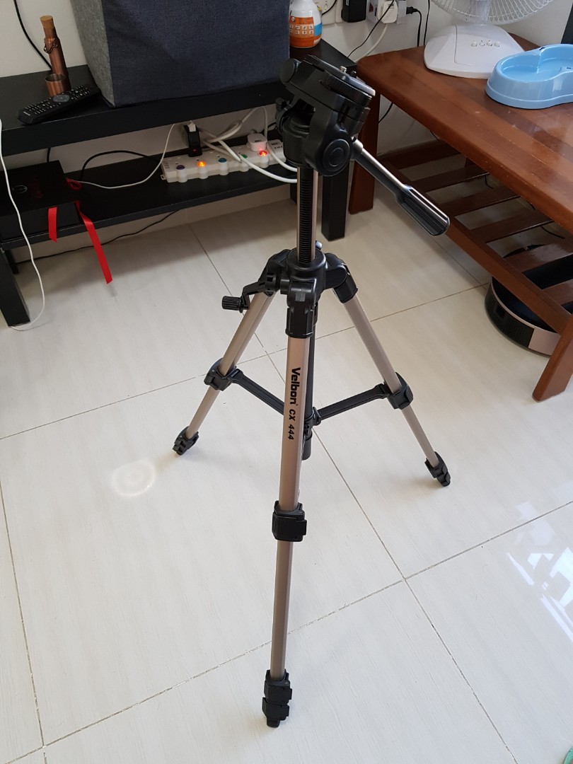 Giving Away Velbon Cx 444 Tripod Photography Camera Accessories