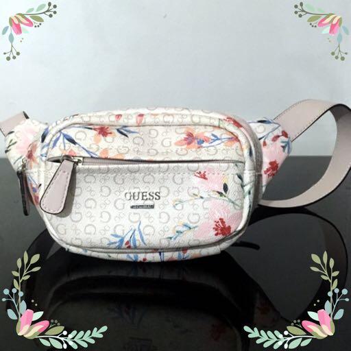 GUESS FLORAL FANNY PACK