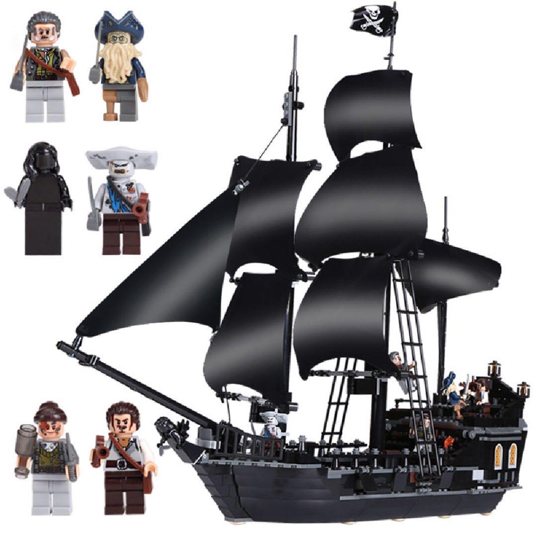 LEGO 4184 The Black Pearl, Hobbies & Toys, Toys & Games on Carousell