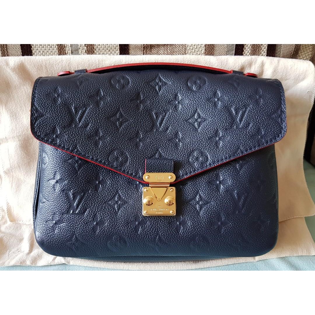 Pochette metis navy 2025