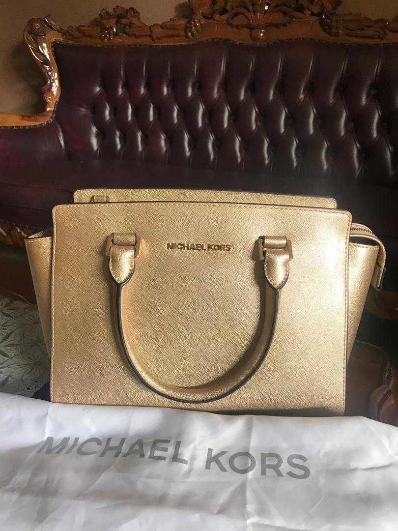 Michael Kors Selma Medium Gold, Barang 