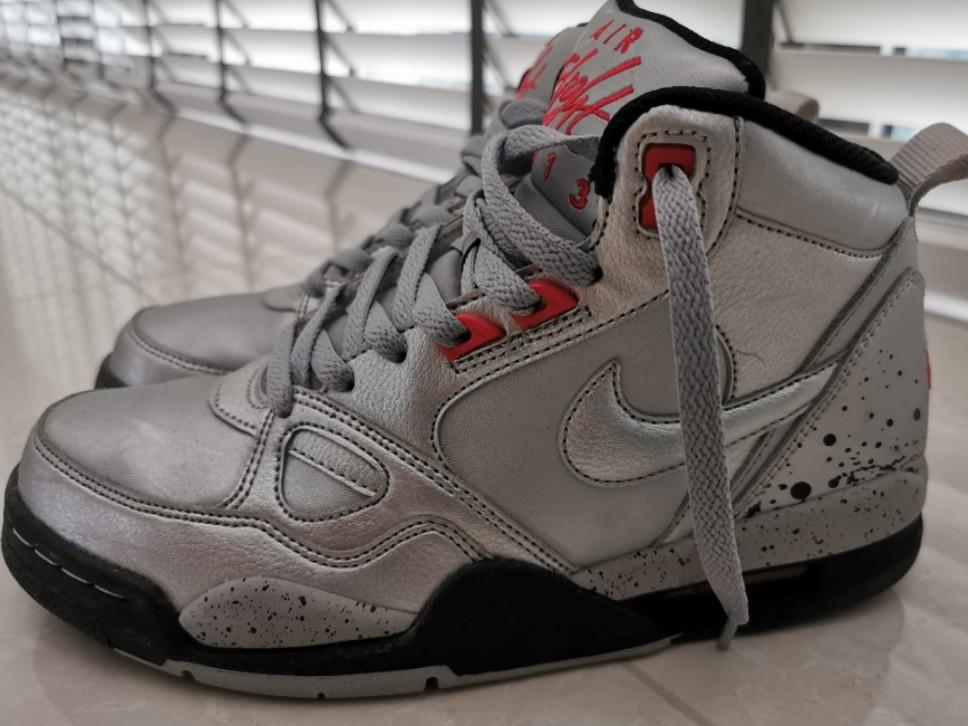 nike air flight 13 mid